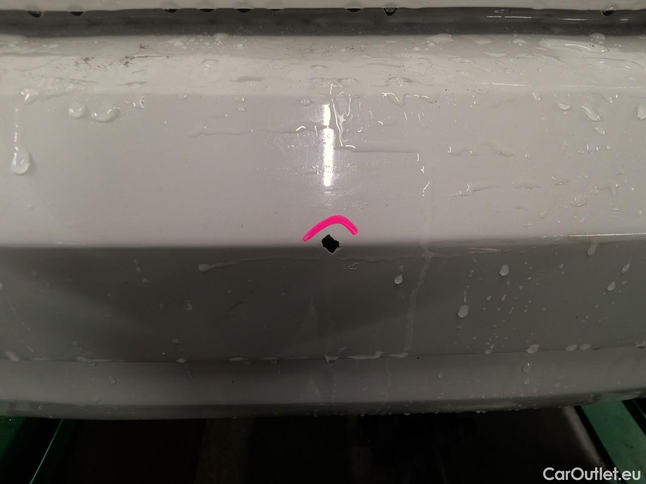  Volkswagen  Caddy  TDI 110 Maxi 4WD Aut. #5