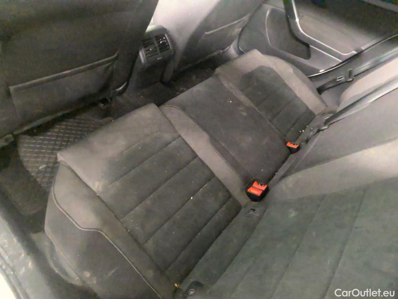  Volkswagen  Golf  Sp.Combi TSI 150 GT Aut. #2