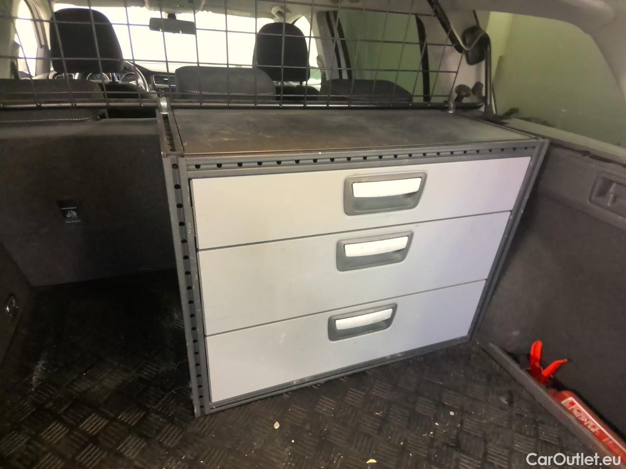  Volkswagen  Golf  Sp.Combi TSI 150 GT Aut. #3