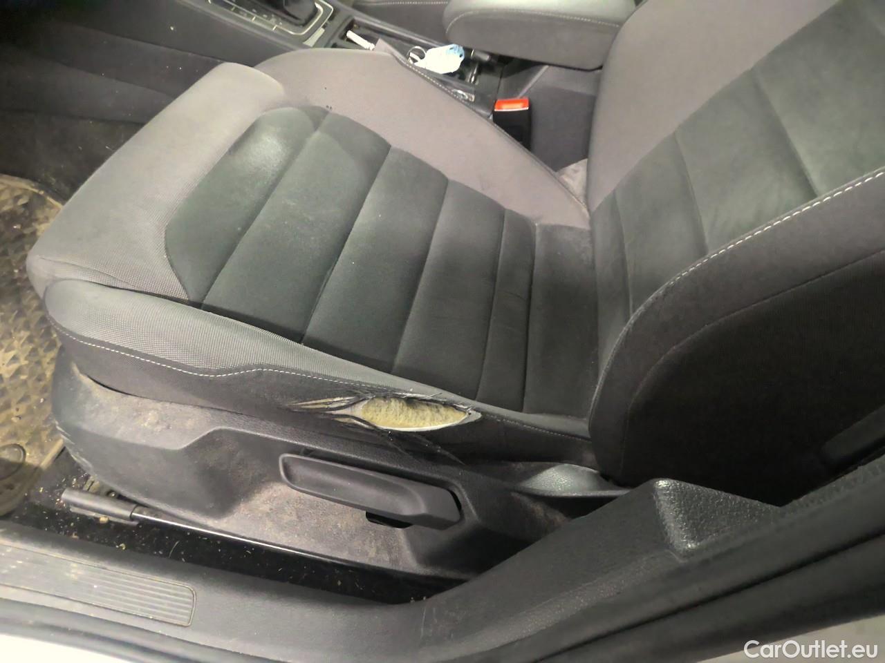  Volkswagen  Golf  Sp.Combi TSI 150 GT Aut. #1