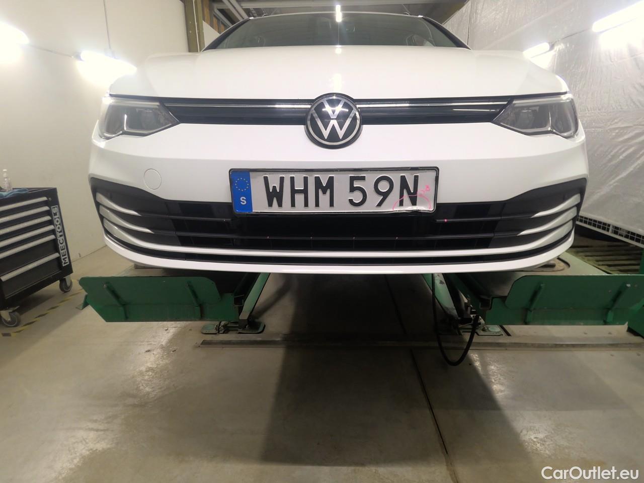  Volkswagen  Golf  SC 1.5 eTSI 131 Aut #6