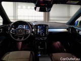  Volvo  XC 40 VOLVO XC40 / 2017 / 5P / SUV T4 PLUG-IN HYBRID AUTO RECH INSCRIP EXPR #3