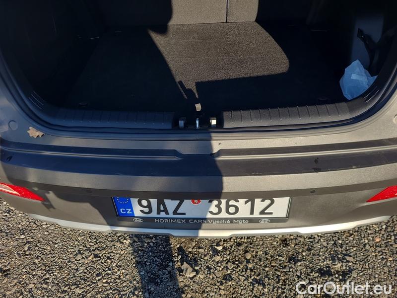  Hyundai  Bayon   (2021)  1.0T-GDI MHEV Style AT #18