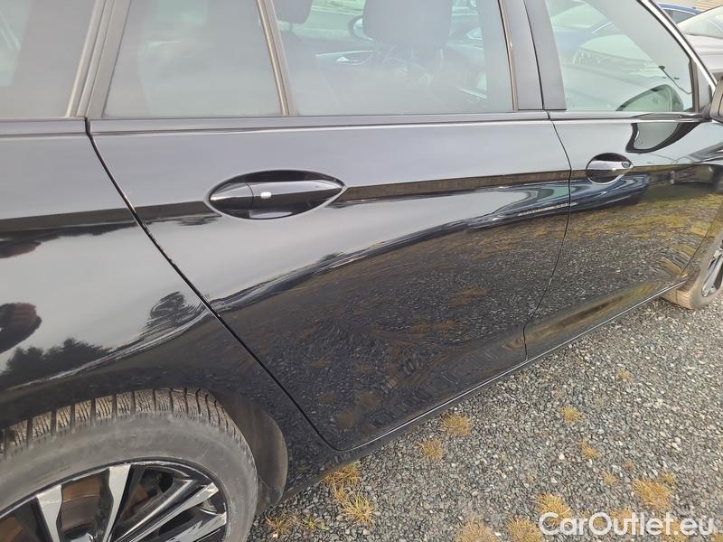  Opel  Insignia  Sports  Tourer (2017) Ins.ST 2.0CDTI 128 Ultimate AT #22