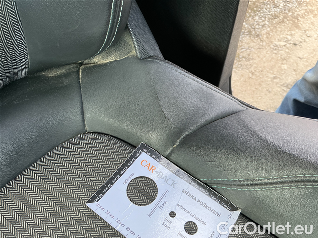  Peugeot  5008  1.5BHDi 130 Allure Pck AT #12