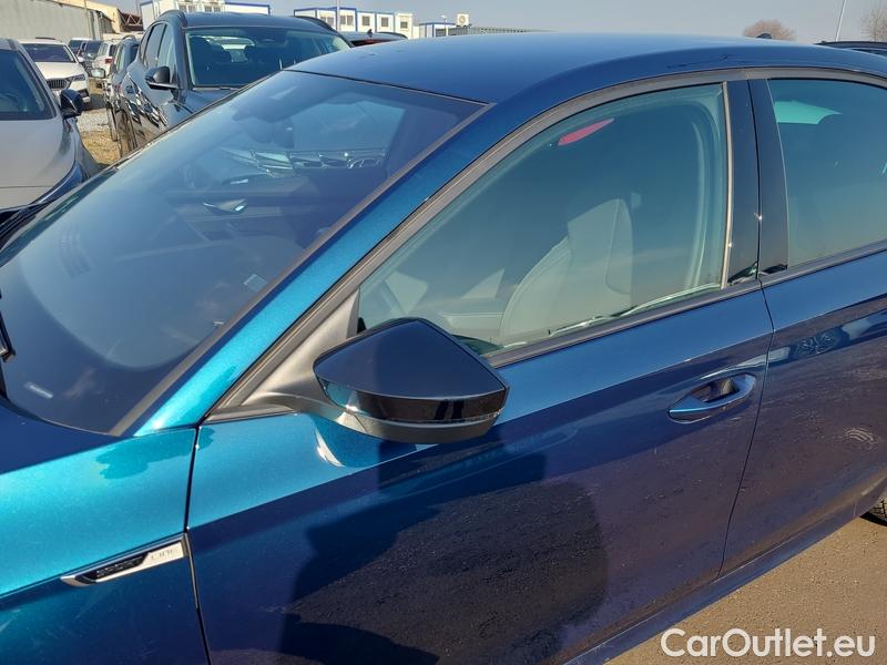  Skoda  Octavia  Lim. (NX3)(2020) Oct.2.0 TDI 85 Sportline AT #15