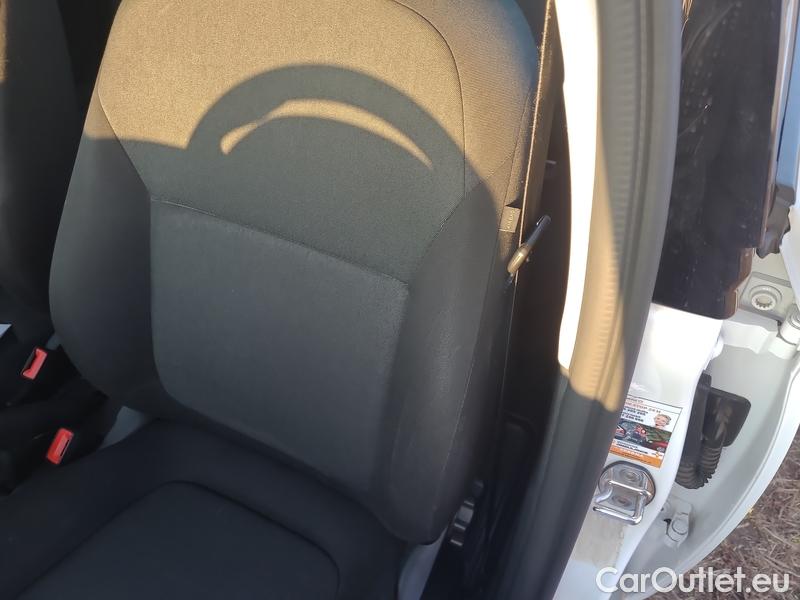  Skoda  Fabia  3 (2015)  1.0MPI 44 Active #9