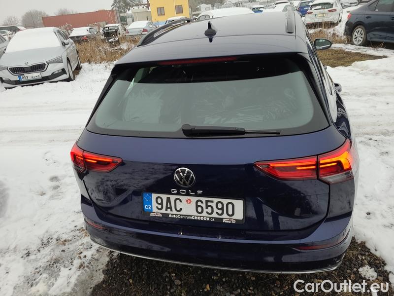  Volkswagen  Golf  VIII Variant (CG5) 2020 Var.2.0TDI 110 Style 5d #23