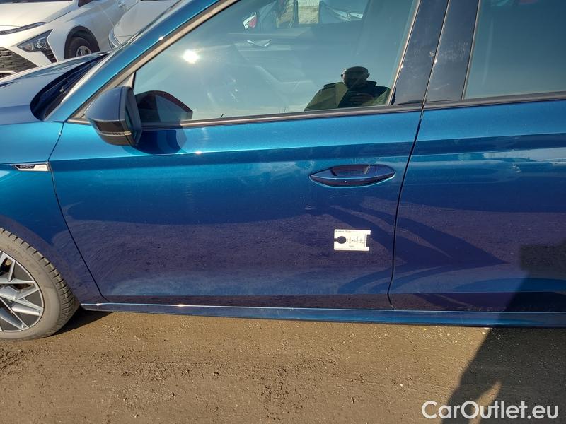  Skoda  Octavia  Lim. (NX3)(2020) Oct.2.0 TDI 85 Sportline AT #17