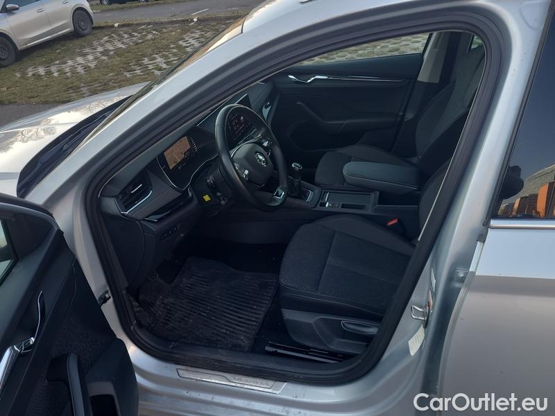  Skoda  Octavia  Combi (NX3)(2020) Oct.Combi 1.5TSI 110 Style #16