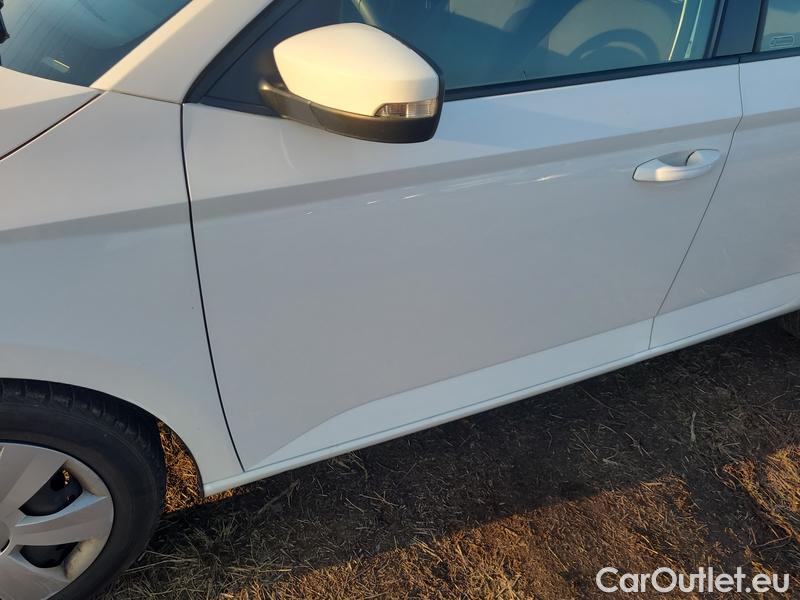  Skoda  Fabia  3 (2015)  1.0MPI 44 Active #2