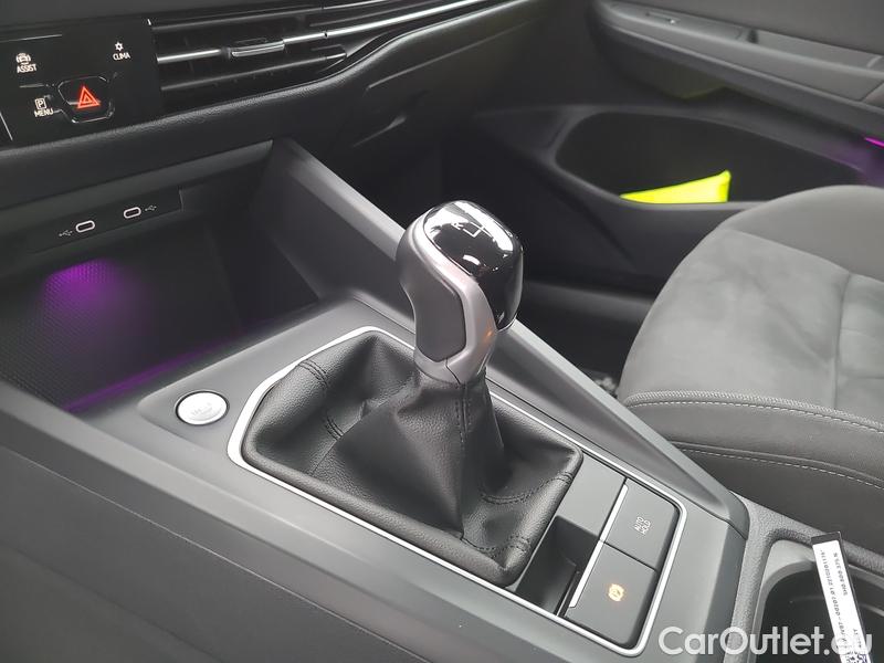  Volkswagen  Golf  VIII Variant (CG5) 2020 Var.2.0TDI 110 Style 5d #12