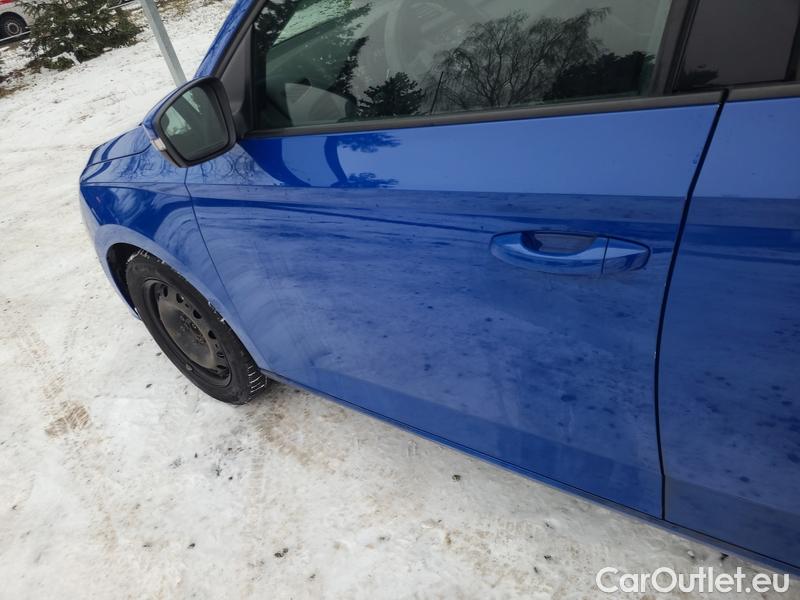  Skoda  Fabia  3 (2015)  1.0TSI 70 Active #4