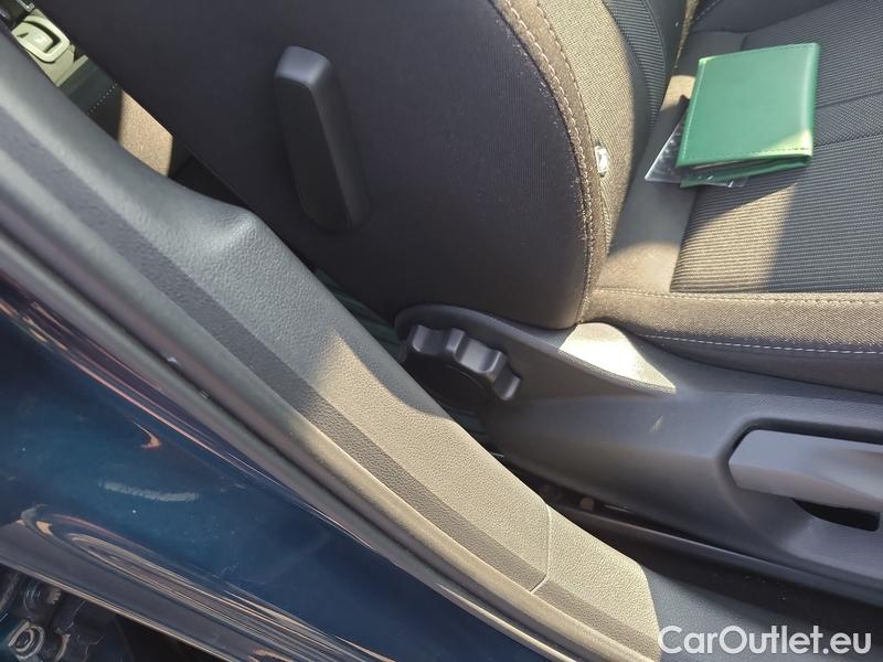  Skoda  Octavia  Lim. (NX3)(2020) Oct.2.0 TDI 85 Sportline AT #5