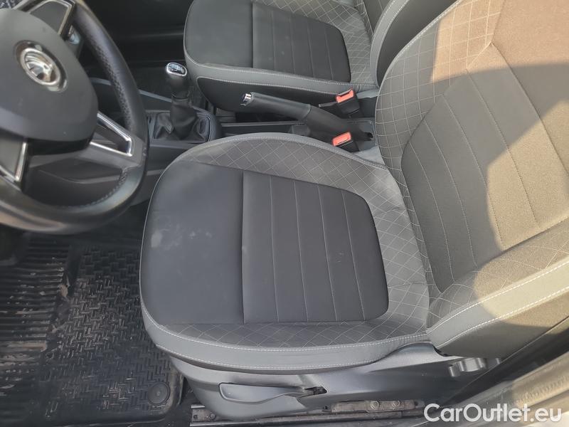  Skoda  Fabia  Combi (2015)  Com 1.0TSI 81 Ambition #12