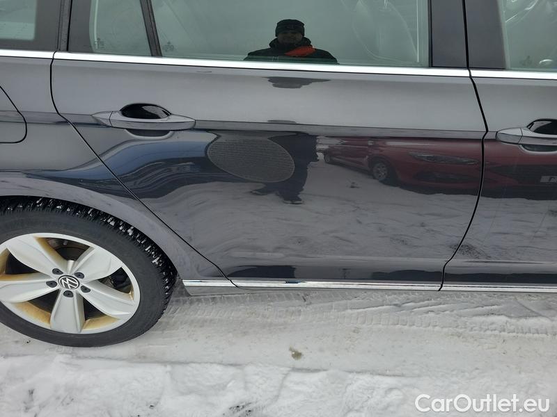  Volkswagen  Passat  Variant (CB5) (2019) Pas.Var.2.0TDI 110 Elegance AT #3