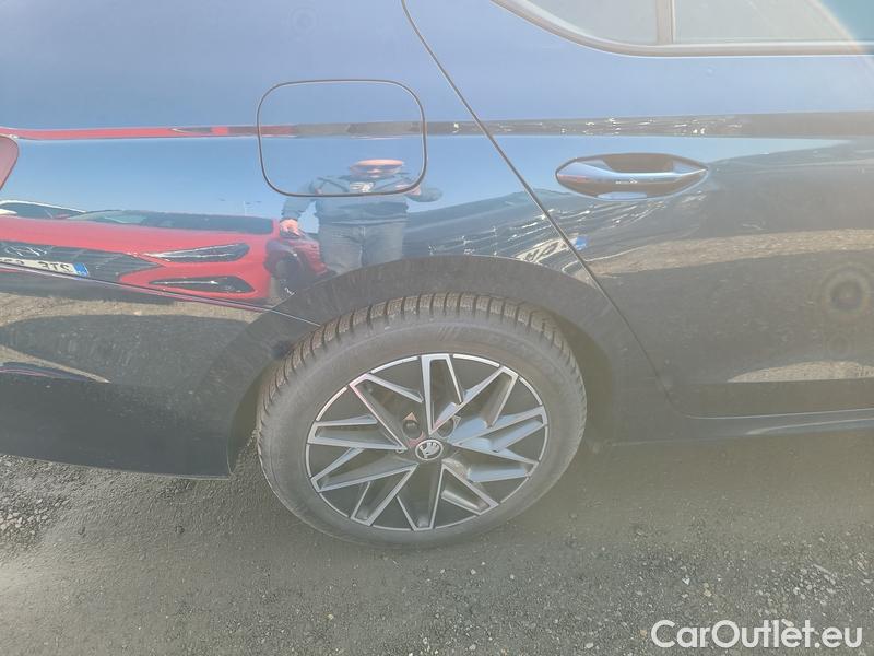  Skoda  Octavia  Lim. (NX3)(2020) Oct.2.0 TDI 85 Sportline AT #23