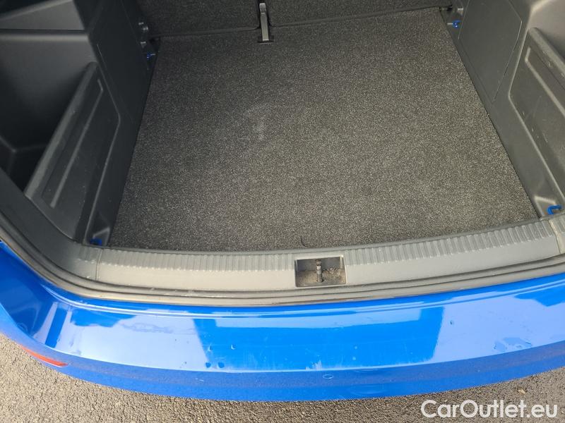  Skoda  Fabia  Combi (2015) Com.1.0TSI 70 Ambition 5d #16