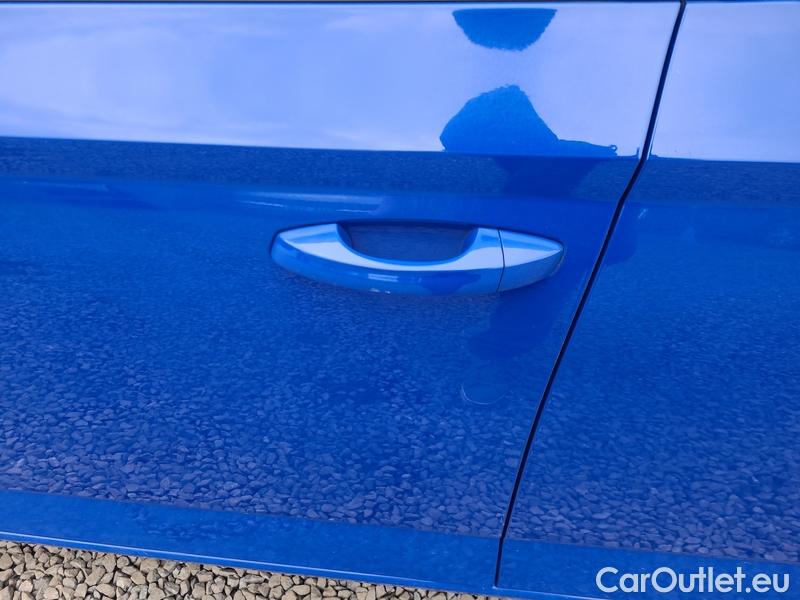  Skoda  Fabia  Combi (2015) Com.1.0TSI 70 Ambition 5d #6