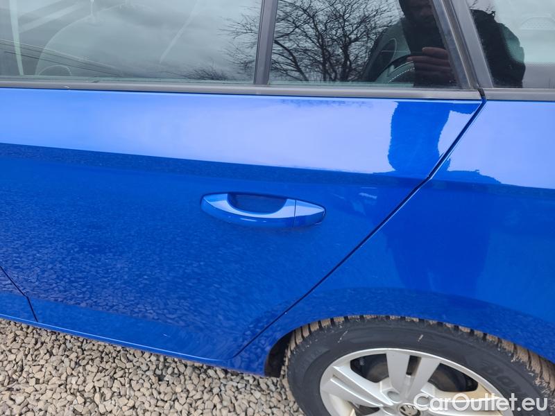  Skoda  Fabia  Combi (2015) Com.1.0TSI 70 Ambition 5d #18