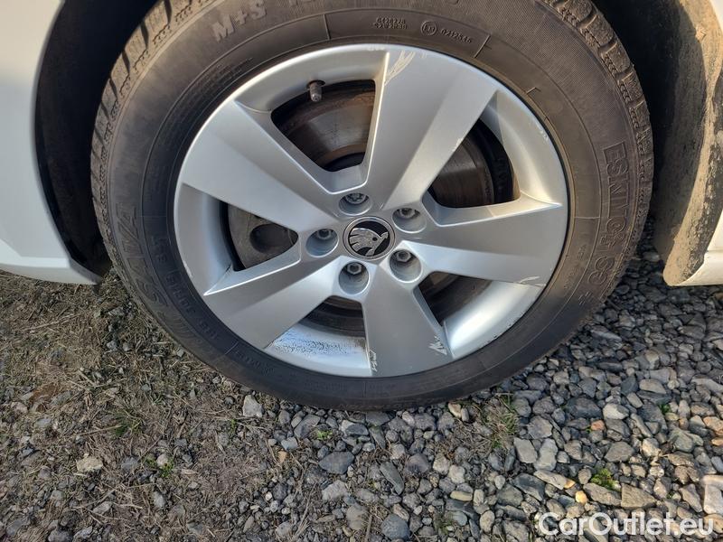  Skoda  Fabia  Combi (2015)  Com 1.0TSI 81 Ambition #5