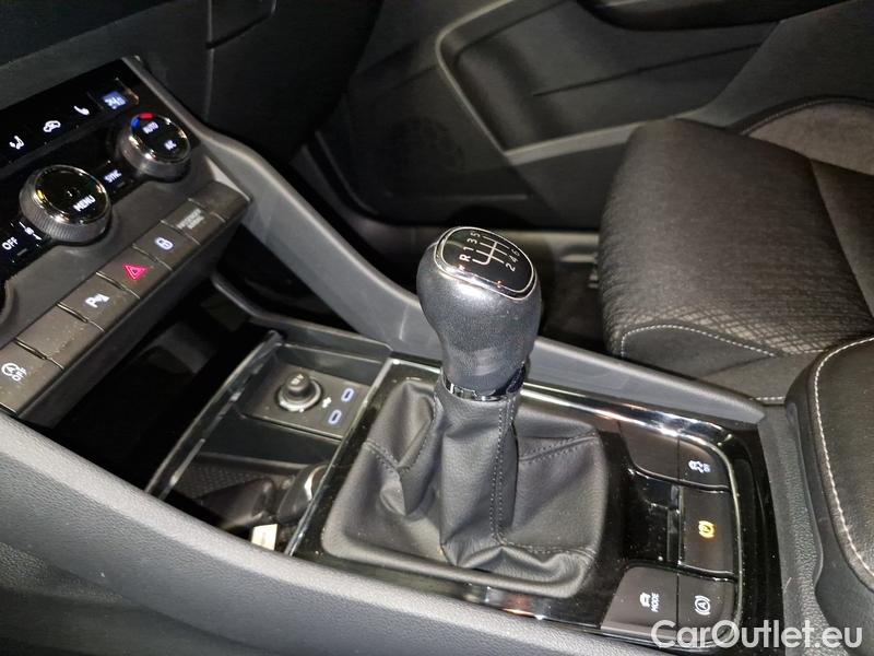  Skoda  Karoq  (NU)(2017->)  2.0TDI 110 Style #7