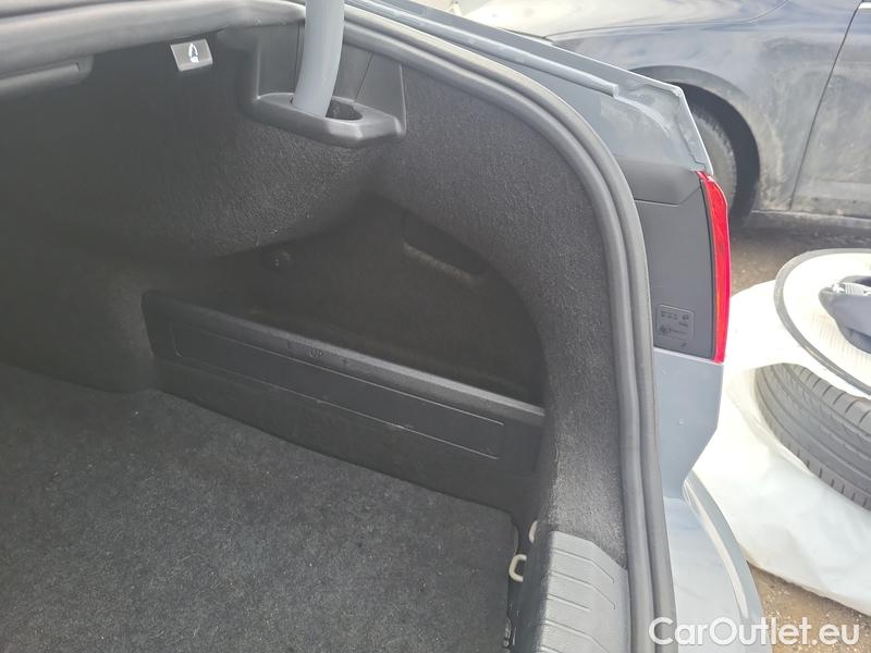  Volkswagen  Passat  Lim (CB2) (2019)  2.0TDI 110 Elegance AT #11