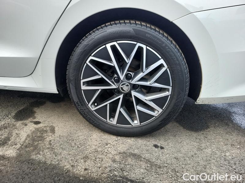  Skoda  Octavia  Combi (NX3)(2020) Oct.Combi 1.5TSI 110 Style #11