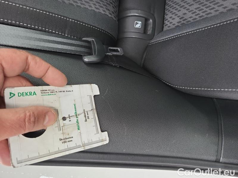  Skoda  Octavia  Combi (NX3)(2020) Oct.Combi 1.5TSI 110 Style #10