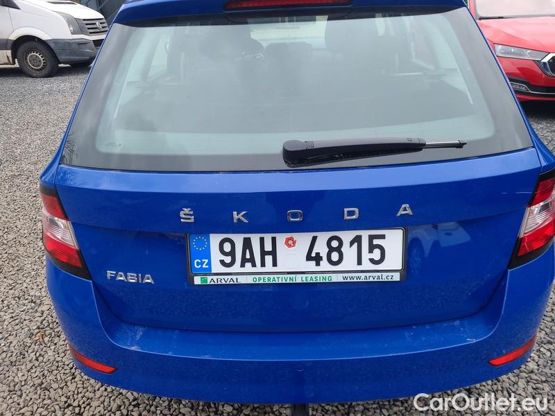  Skoda  Fabia  Combi (2015) Com.1.0TSI 70 Ambition 5d #30