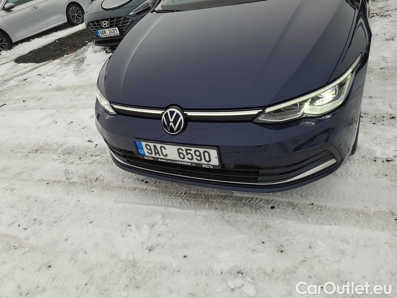  Volkswagen  Golf  VIII Variant (CG5) 2020 Var.2.0TDI 110 Style 5d #3