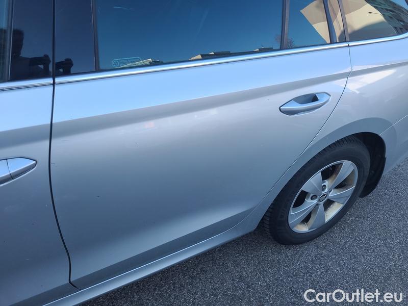  Skoda  Octavia  Combi (NX3)(2020) Oct.Combi 1.5TSI 110 Style #7