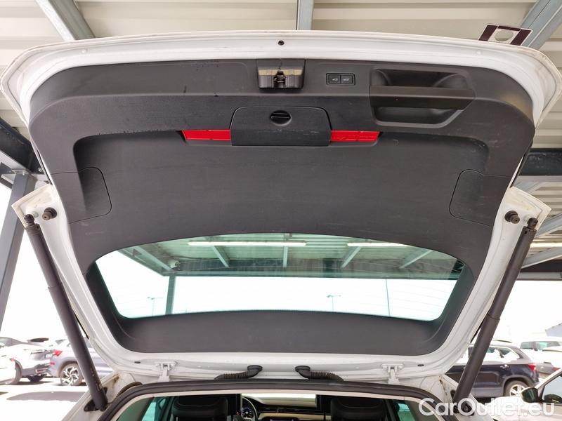  Volkswagen  Passat  Variant (CB5) (2019) Pas.Var.2.0TDI 147 Elegance AT #13