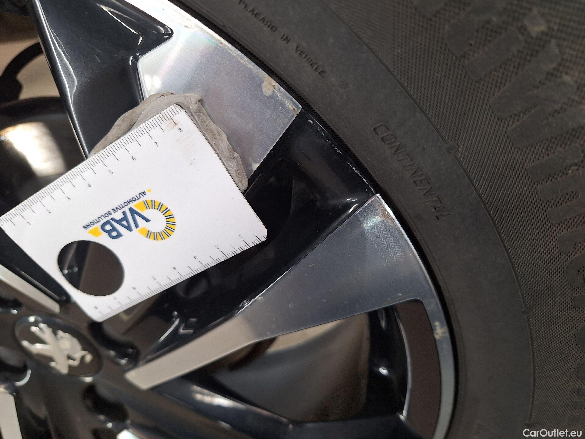  Peugeot  2008 Peugeot,  '19, Peugeot  1.5 BlueHDi 96kW S&S EAT8 Allure 5d #14