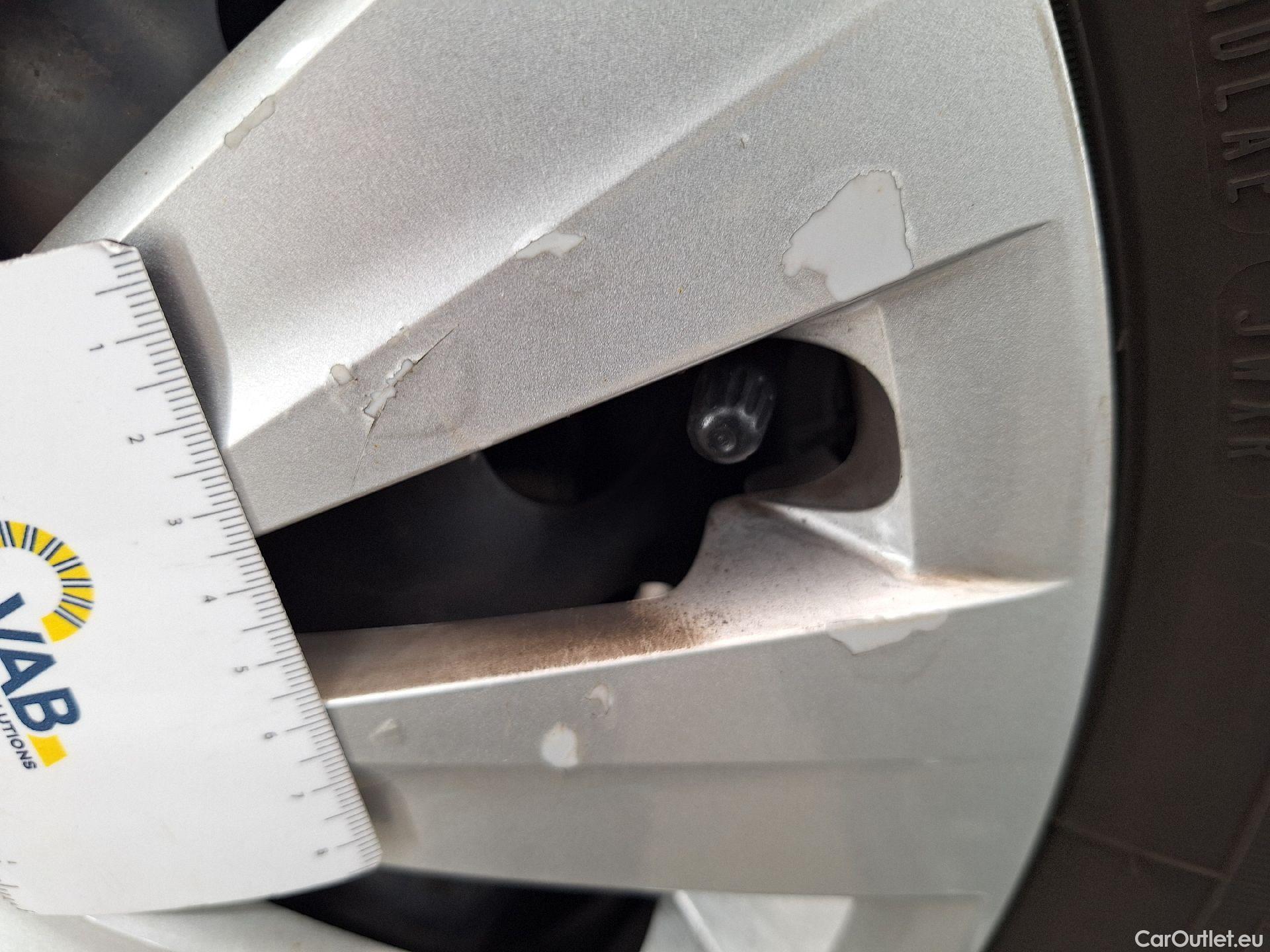  Volkswagen  Golf  VW, VII FL'16, Volkswagen VII 1.6 TDi Trendline 5d #11