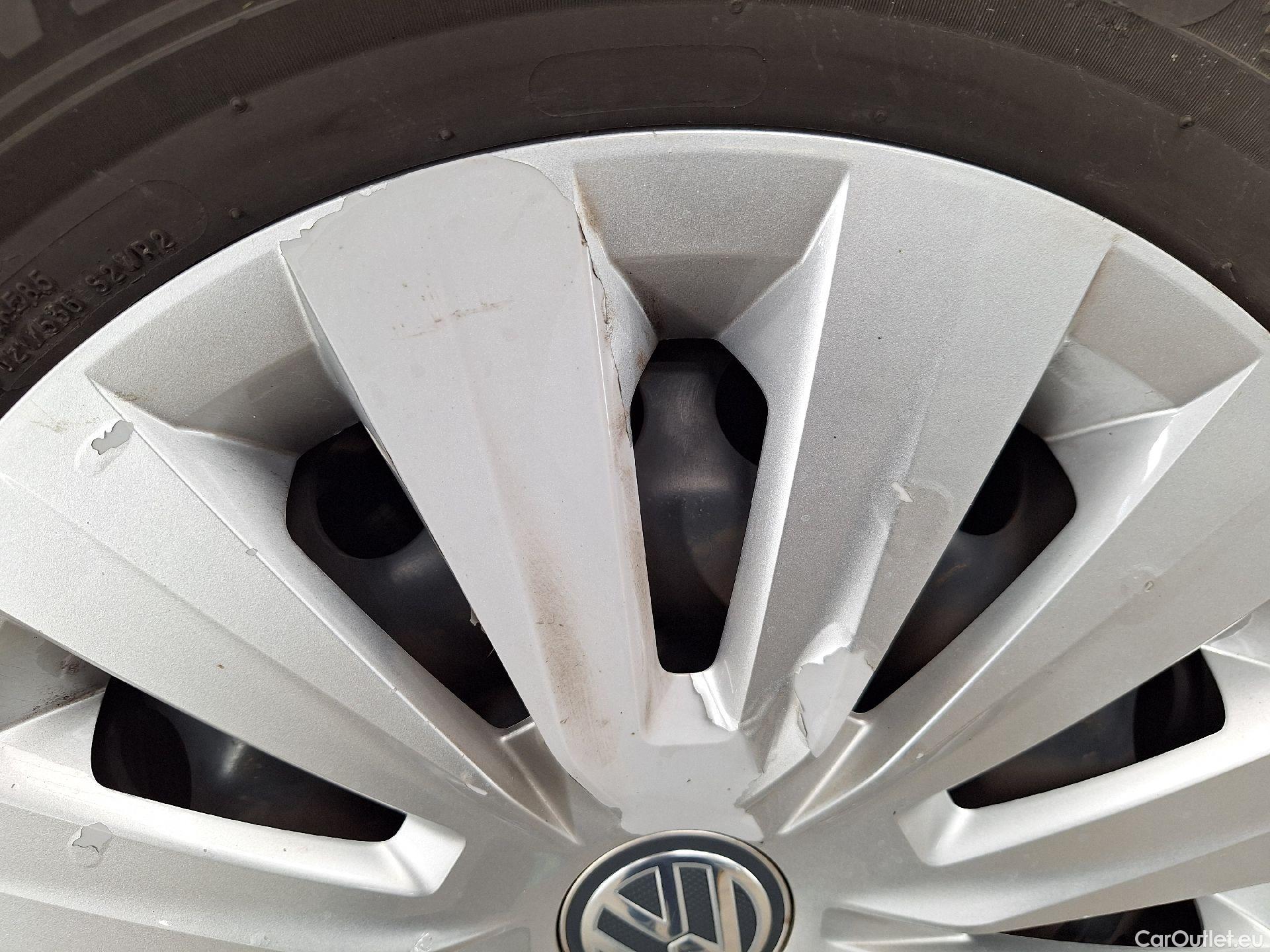  Volkswagen  Golf  VW, VII FL'16, Volkswagen VII 1.6 TDi Trendline 5d #32