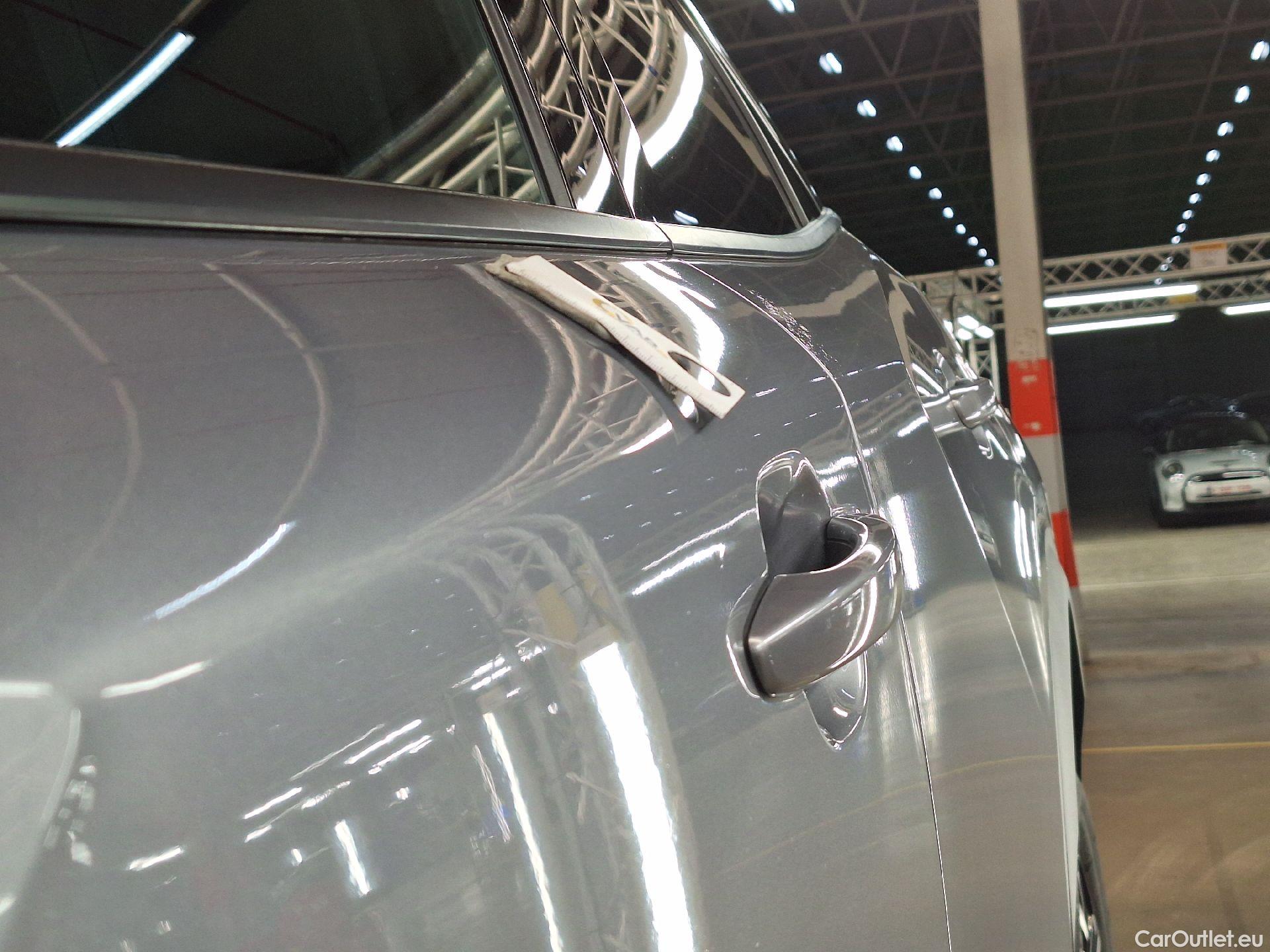  Peugeot  2008 Peugeot,  '19, Peugeot  1.5 BlueHDi 96kW S&S EAT8 Allure 5d #4