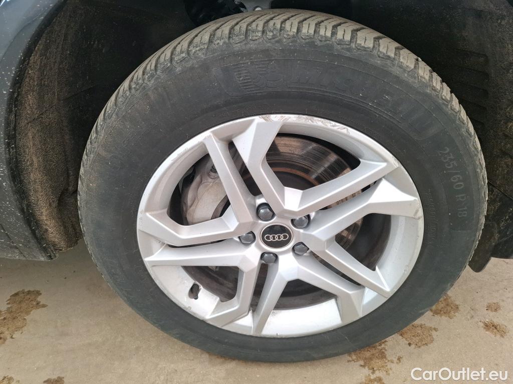  Audi  Q5 AUDI  / 2020 / 5P / SUV 50 TFSI e 299 QTT S TRO 7 BUSINESS EXE #16