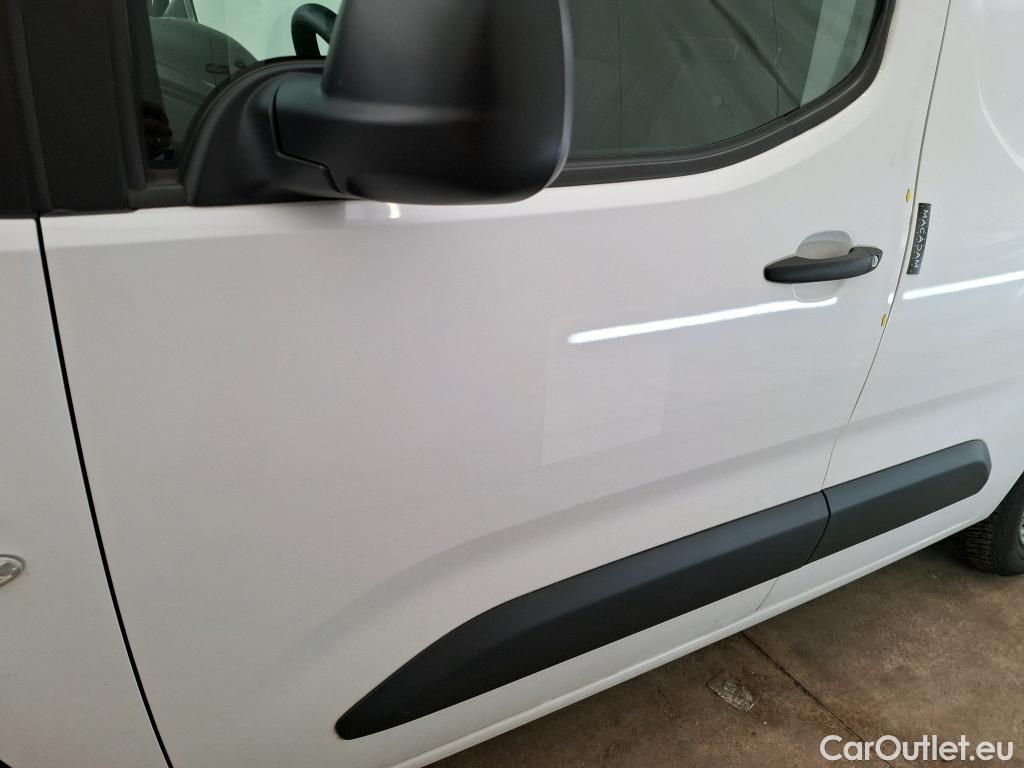  Citroen  Berlingo  Fourgon Worker M 1000 1.2 PureTech 130CV BVA8 E6d #1