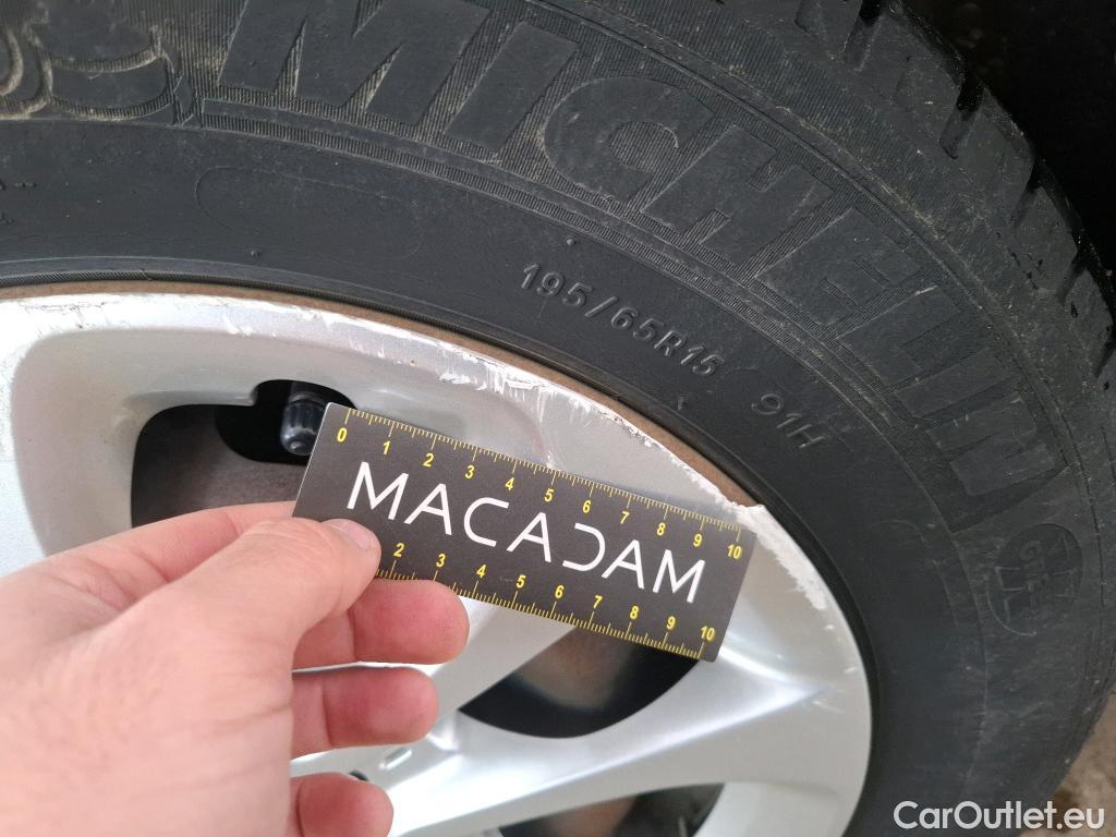  Citroen  C3  Société Feel 1.2 PureTech 80CV BVM5 E6d #53