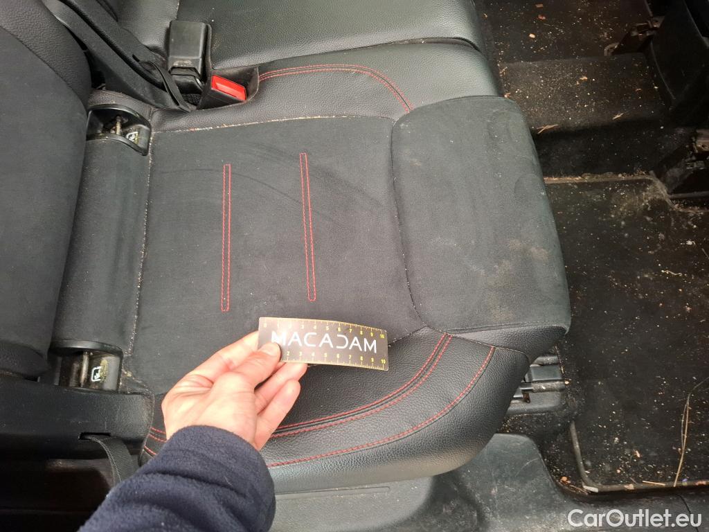  Mercedes  GLB MERCEDES-BENZ  / 2019 / 5P / SUV  200 d AMG Line #70