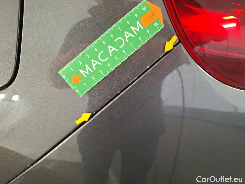  Citroen  C5 CITROEN  Aircross  2018  5P  SUV Hybrid 225 ëEAT8 Business #126