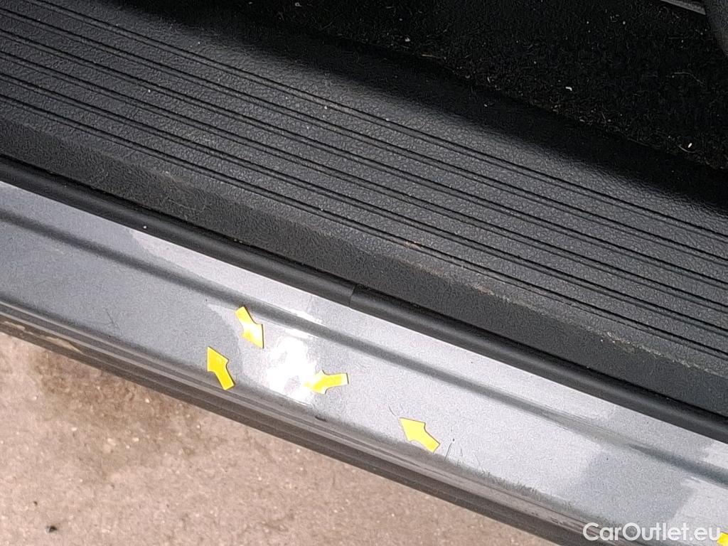  Nissan  Qashqai NISSAN  / 2021 / 5P / Crossover 1.3 MHEV 140 Business Edition #11