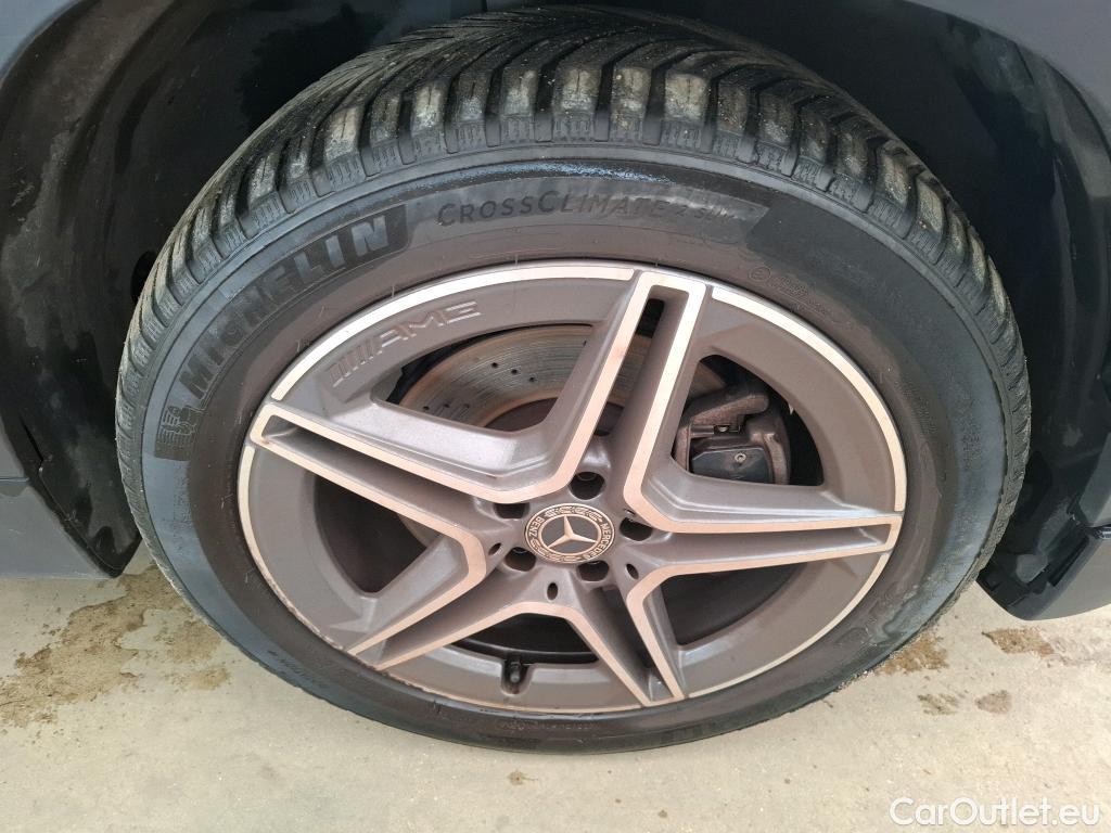  Mercedes  GLB MERCEDES-BENZ  / 2019 / 5P / SUV  200 d AMG Line #40