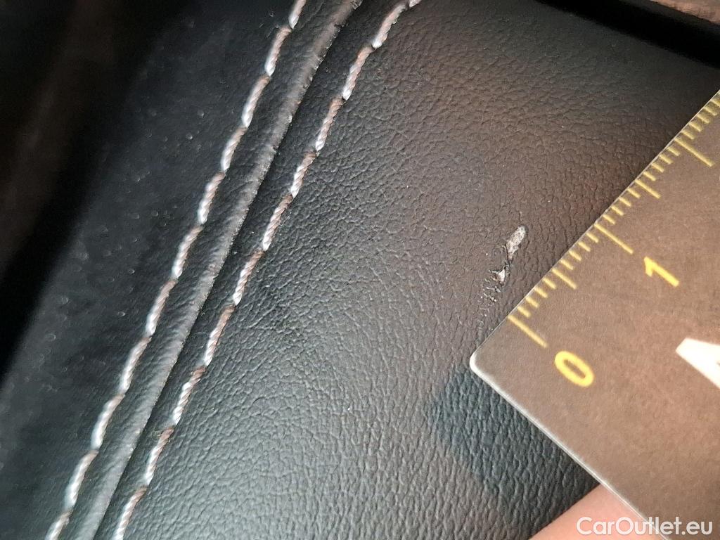  Nissan  Qashqai NISSAN  / 2021 / 5P / Crossover 1.3 MHEV 140 Business Edition #21