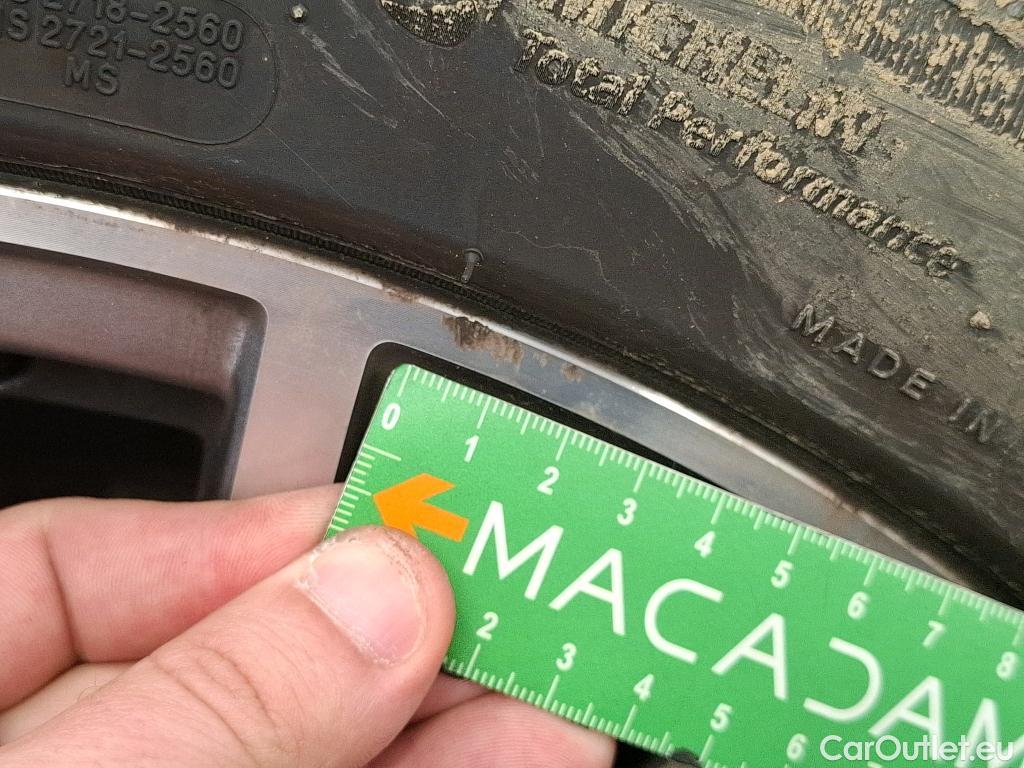  Mercedes  CLA-Klasse MERCEDES-BENZ CLA Coupe / 2019 / 4P / Coupé CLA 180 Business Line BA7 #58