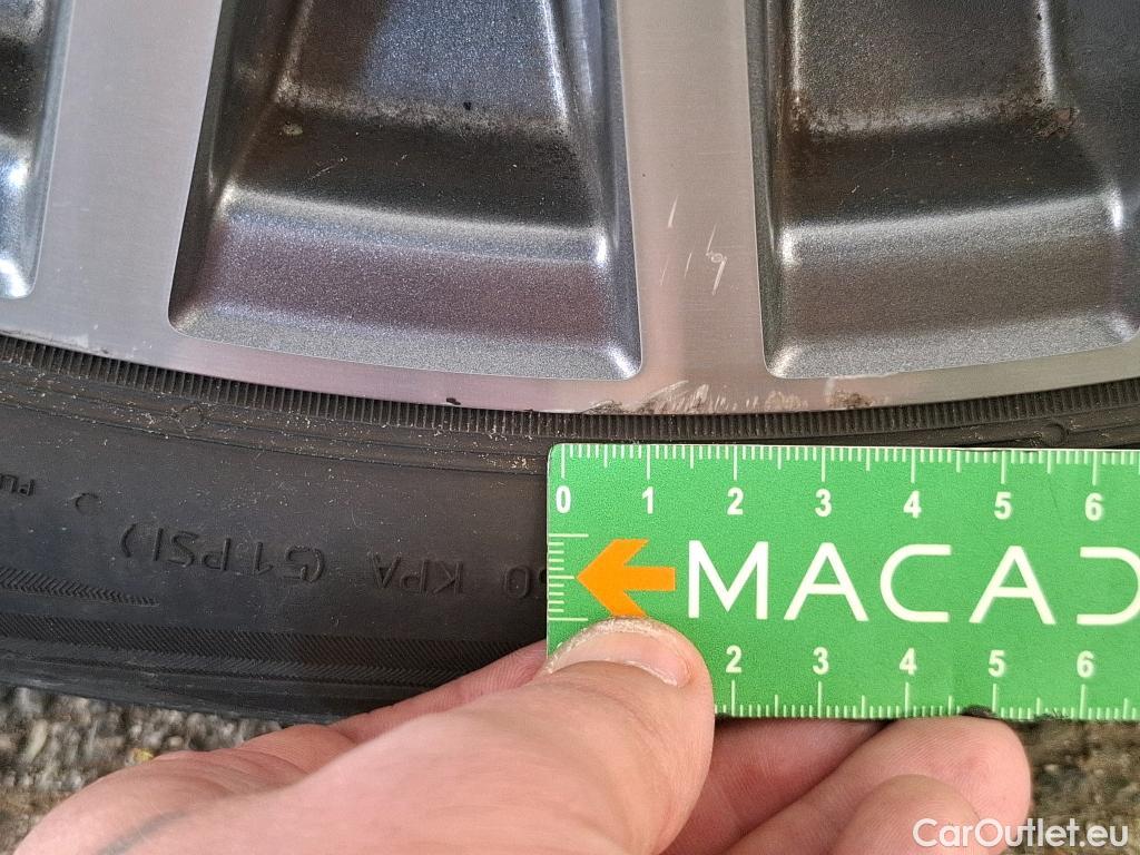  Mercedes  CLA-Klasse MERCEDES-BENZ CLA Coupe / 2019 / 4P / Coupé CLA 180 Business Line BA7 #49