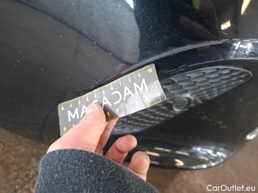  Mercedes  A-Klasse MERCEDES-BENZ Classe A Compact / 2018 / 5P / Berline A 250 e Business Line 8G-DCT #6