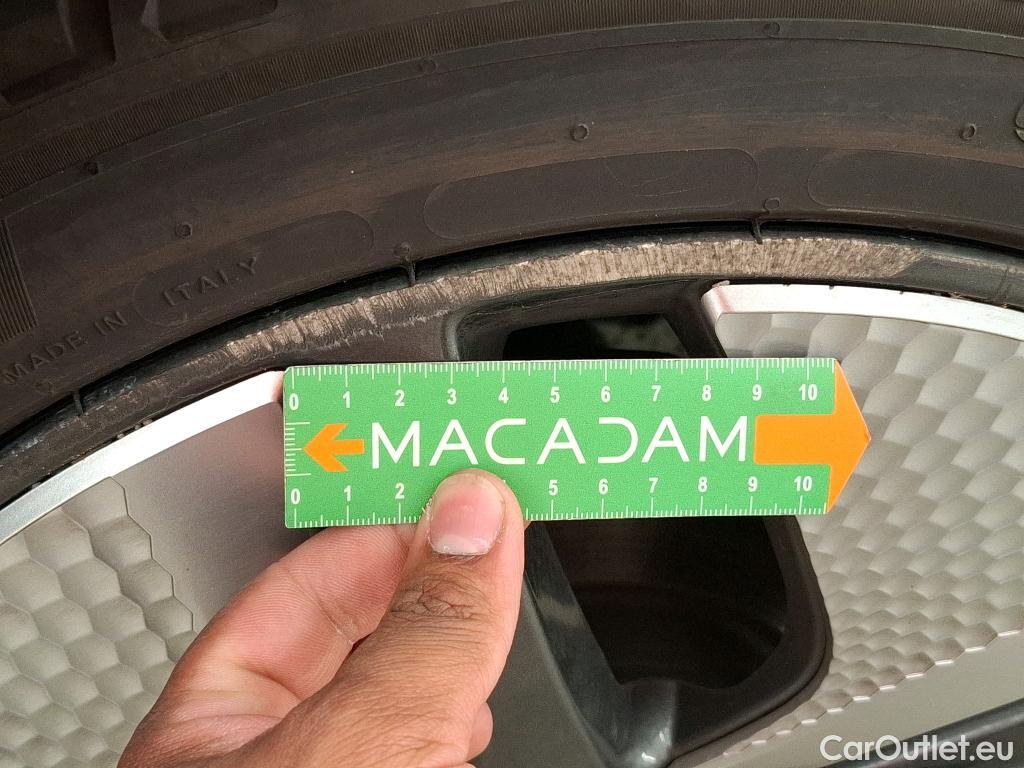  Hyundai   Ioniq Ioniq Executive Hybrid 1.6 GDI 140CV BVA6 E6dT #28