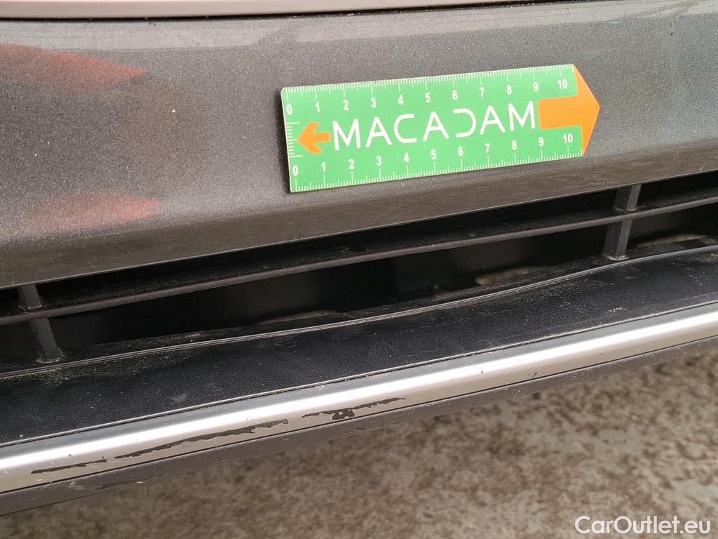  Hyundai   Ioniq Ioniq Executive Hybrid 1.6 GDI 140CV BVA6 E6dT #24